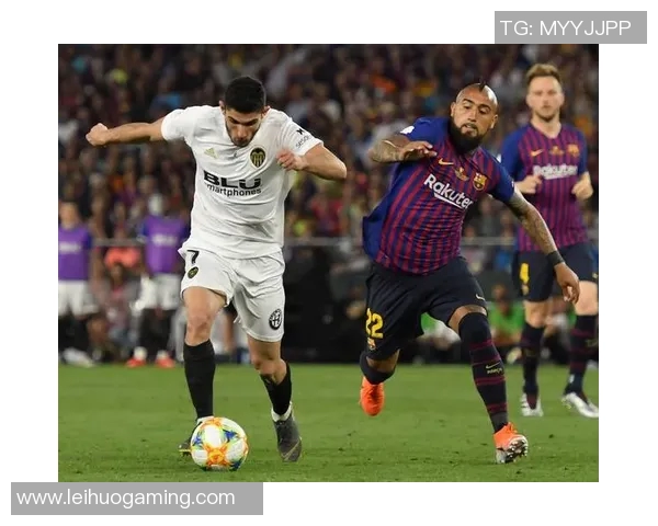 西甲焦点战巴萨与热刺互交白卷乌龙球瞬间引发全场热议集锦回顾