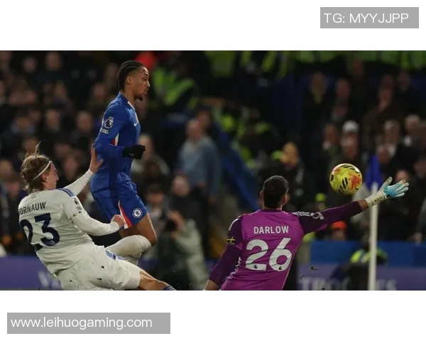 德甲惊现冷门巴黎圣日耳曼与热刺激战成平局引发全场热议