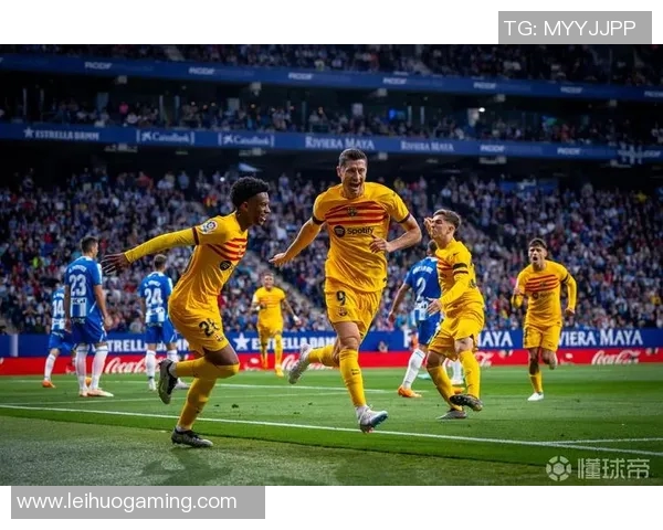 中超精彩对决巴萨逆转里昂绝杀瞬间震撼全场赛后点评